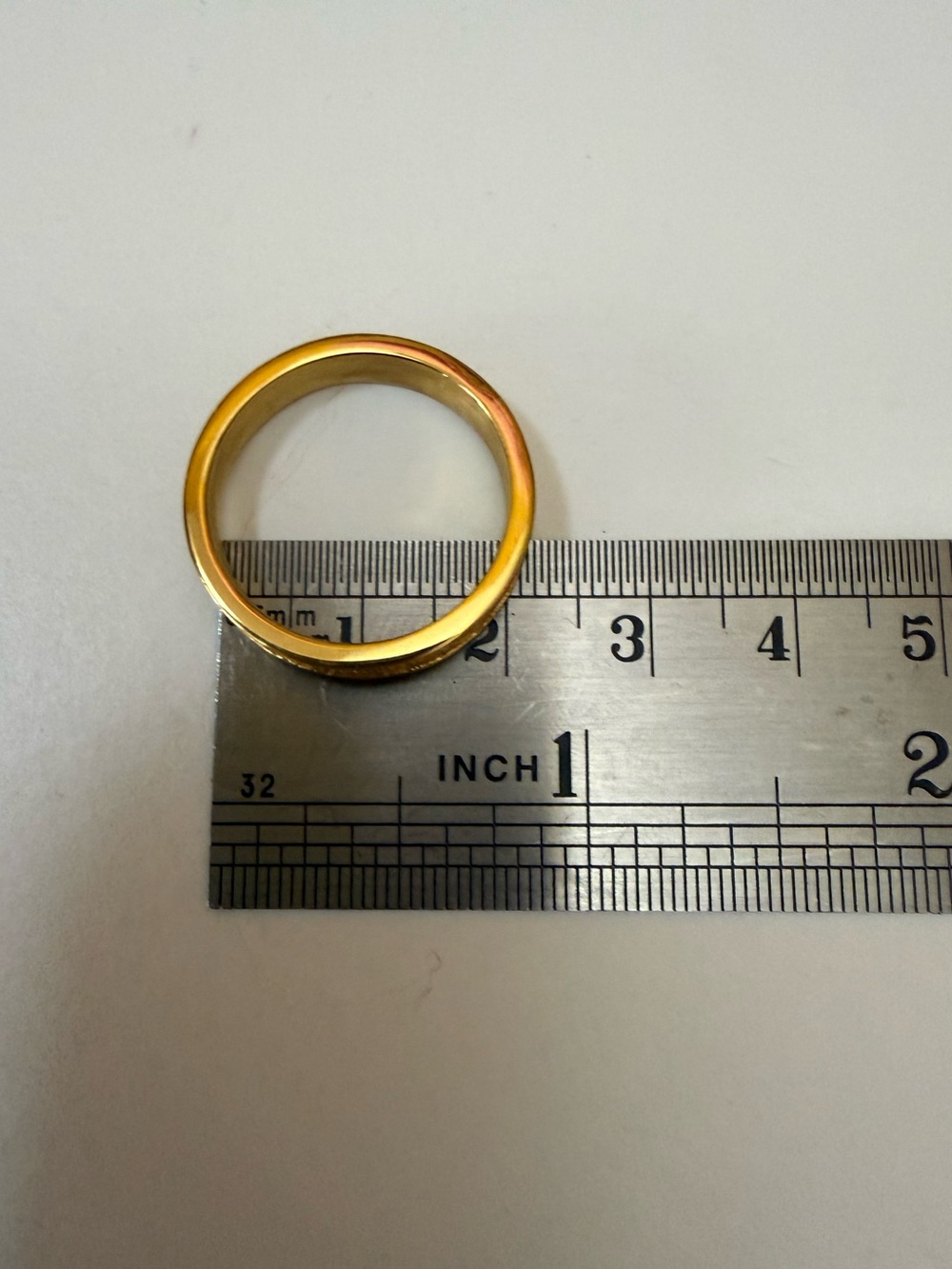 Nominal Vintage Royalty Ring Gold With Velvet Pouch (NWT) - Picture 8 of 11